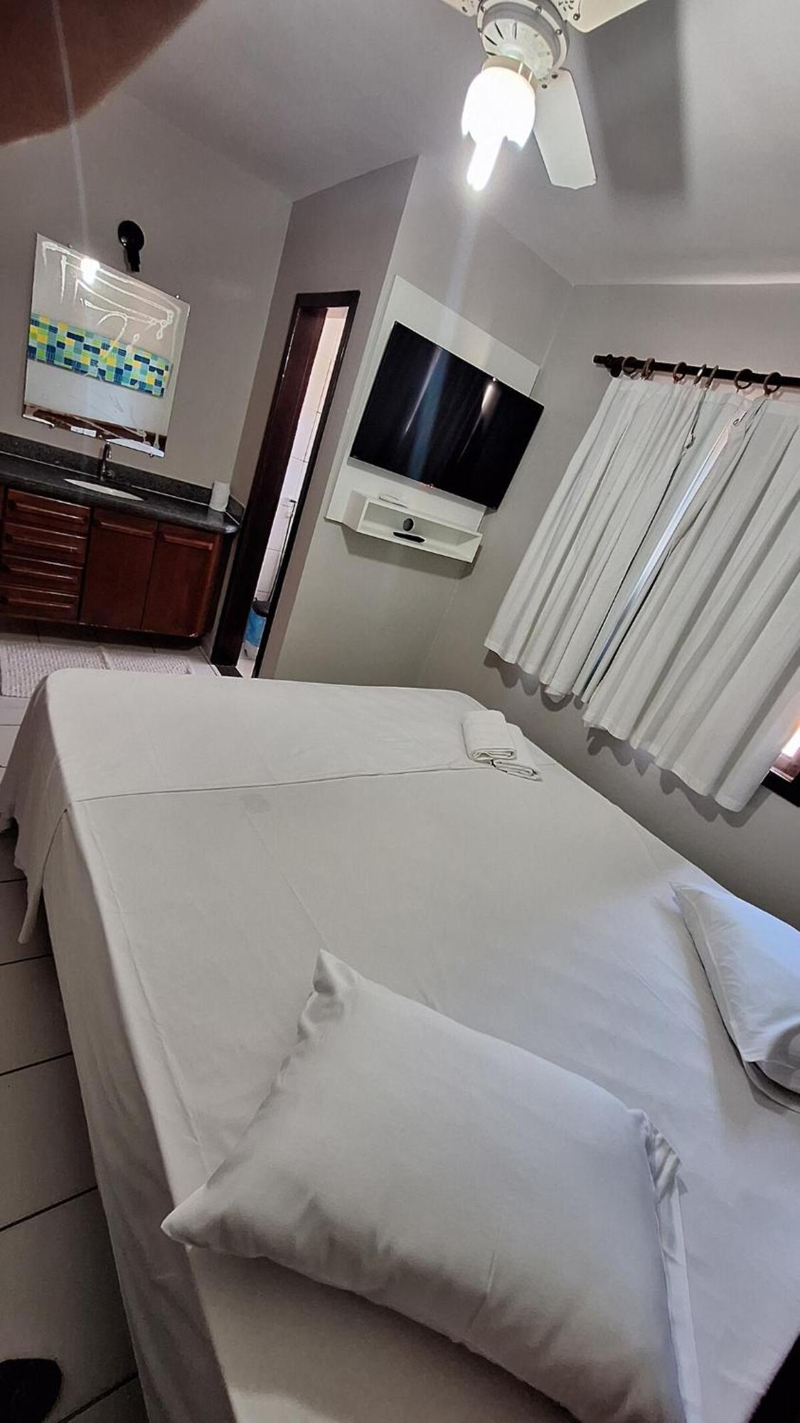 Apartamento Ap05 Muito Bem Localizado Atras Da Arena Axe Moi